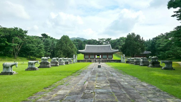 翻譯社推薦韓文必看！2025你該避開的3大選擇陷阱（英文教學部落客親測心得） [Top Korean Translation Agencies: 3 Traps To Avoid In 2025 – Blogger Review]