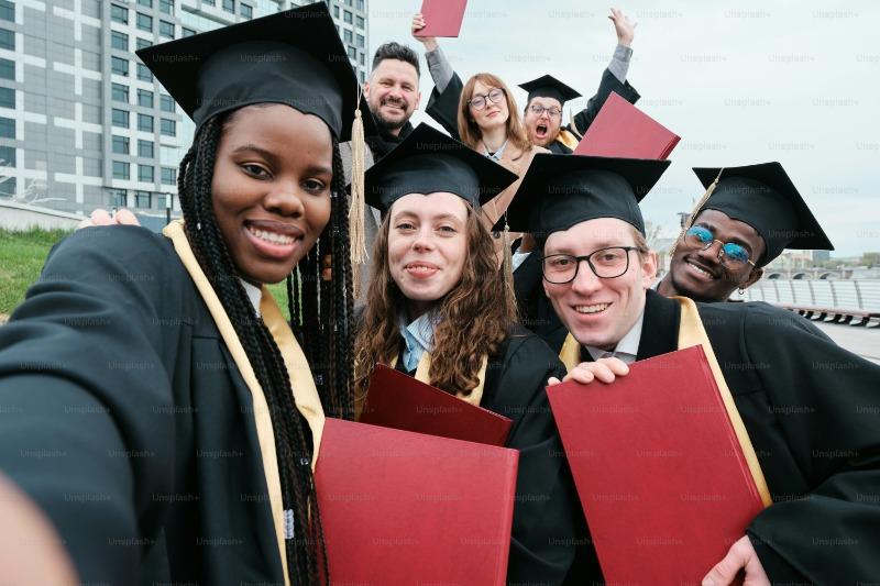 POV 是什麼？POV意思、用法、梗圖範例一次搞懂：TikTok、IG 社群視角梗完整指南 (6)