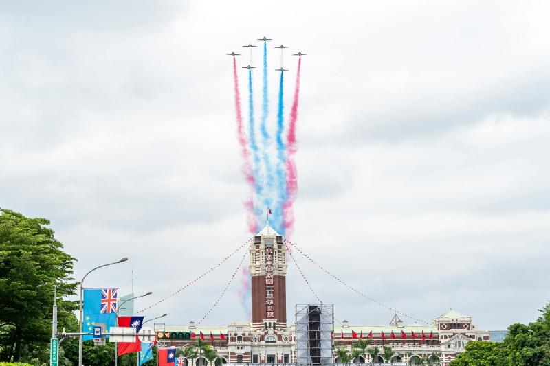 國慶日英文怎麼說？National Day、Double Tenth Day 全攻略，台灣雙十節英文一次搞懂 (3)
