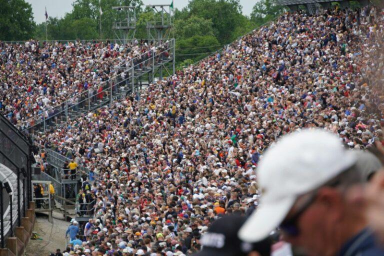 人山人海英文怎麼說？3 大關鍵片語一次搞懂，讓你的英文畫面感爆棚！ (2)