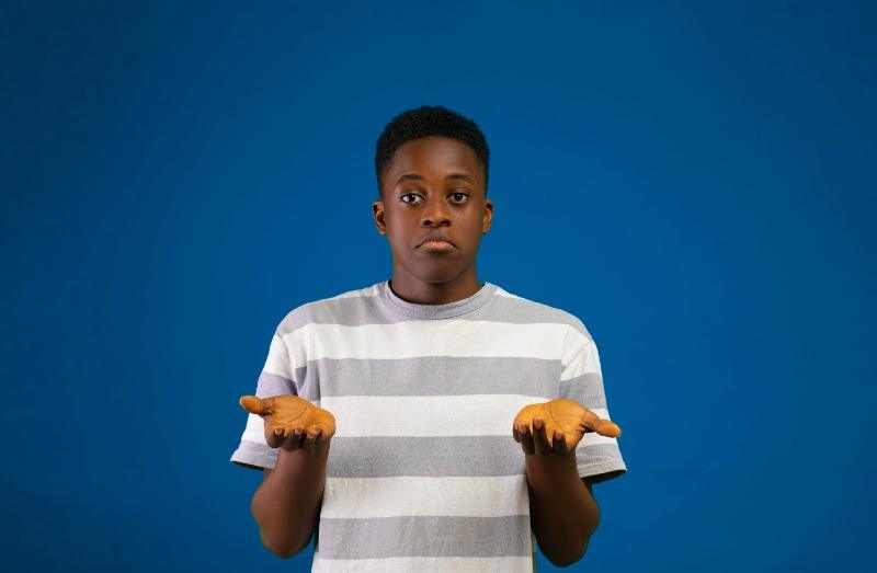 英文名字縮寫查詢全攻略：避開 5 大致命錯誤，守住你的國際專業形象 (9)