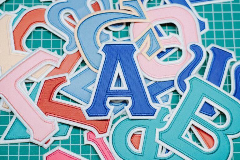 英文名字縮寫查詢全攻略：避開 5 大致命錯誤，守住你的國際專業形象 (10)