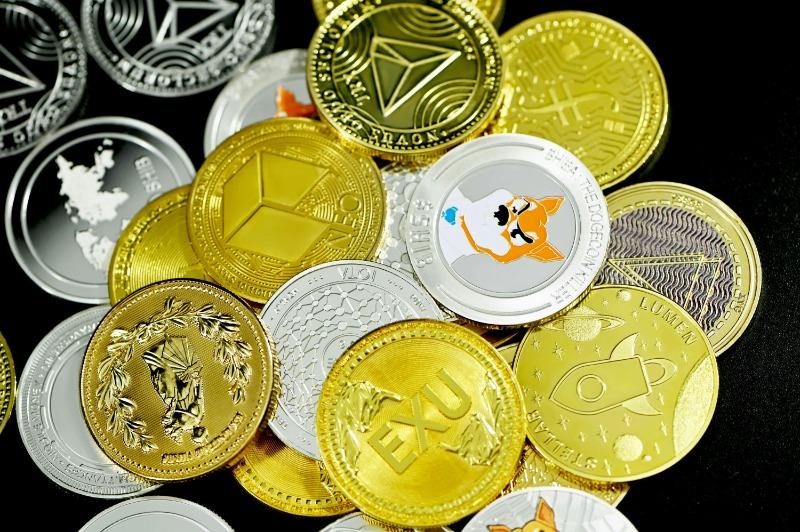 Cryptocurrency加密貨幣英文怎麼說?5大核心字彙、專業情境句與國際用法總攻略 (4)