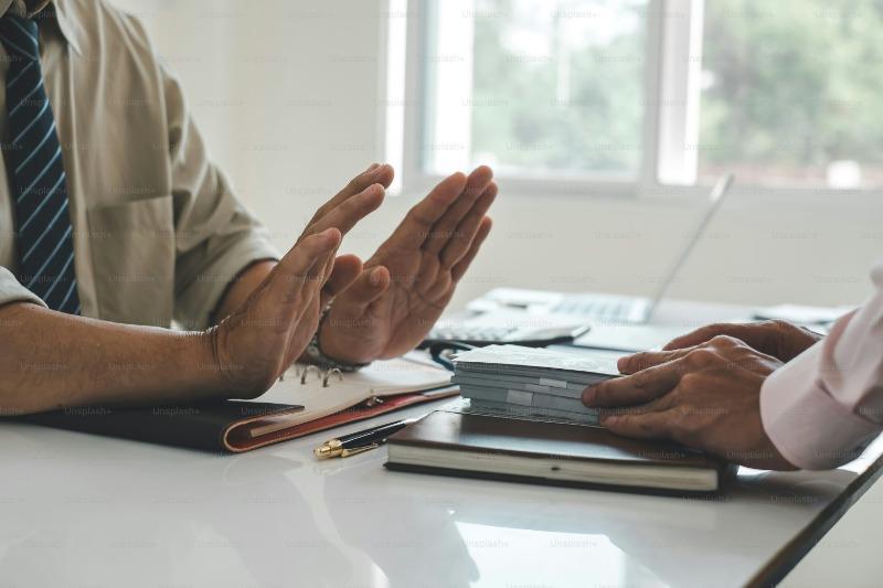 借用的英文怎麼用最正確？一次掌握 Borrow、lend、loan、use 的完整攻略！ (4)