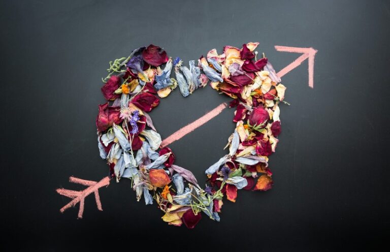 2026 Happy Valentine’s Day 英文用法全攻略:4 大常見錯誤一次避免,讓祝福更自然更專業 (1)