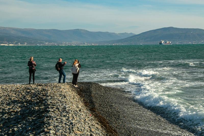 People Mountain People Sea 是什麼意思? 3 情境秒懂這句英文表達用法! (4)