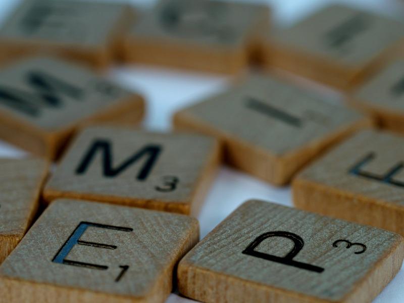 全球英文星期縮寫規範全面解密:Thursday 簡寫最完整國際用法與避錯指南 (6)