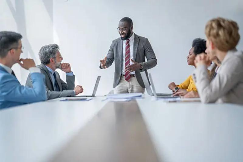 2026 專案經理必備英文詞彙全攻略:打造國際團隊高效溝通力 (2)