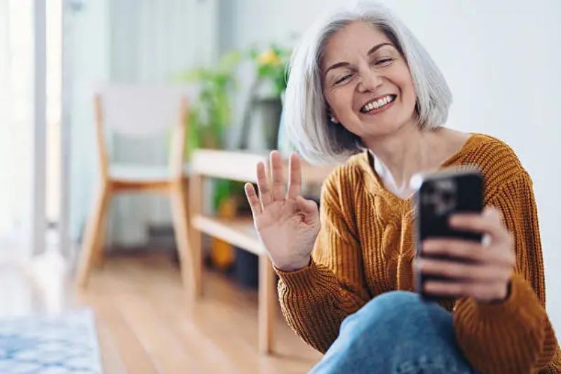 2026 英文電話開頭不只 Hello!5 大專業開場句型+NG 用語全解析,職場與生活即刻加分 (2)