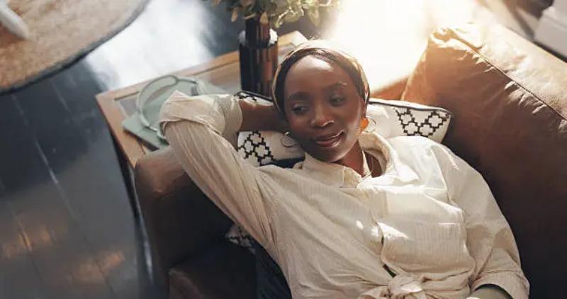 好chill的意思是什麼？5個情境讓你學會這句英文流行語的地道用法 (1)