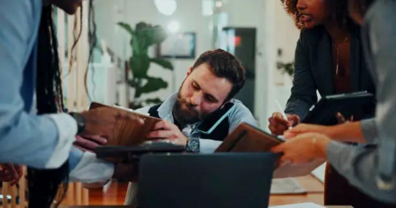 忙英文不能只會busy！5個你絕對不能忽視的職場常用片語 (6)