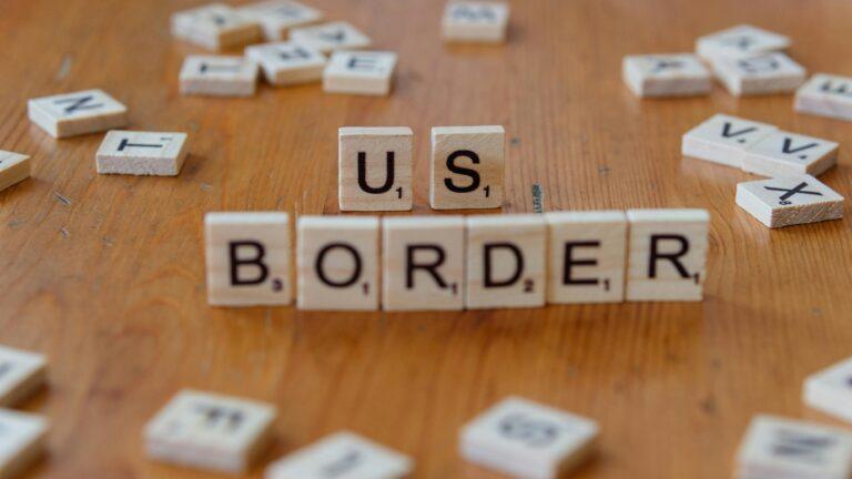 出境英文常見錯誤大解析｜5個過海關絕不能說錯的英文句子 [Common English Mistakes At Immigration: 5 Key Phrases You Must Not Get Wrong]