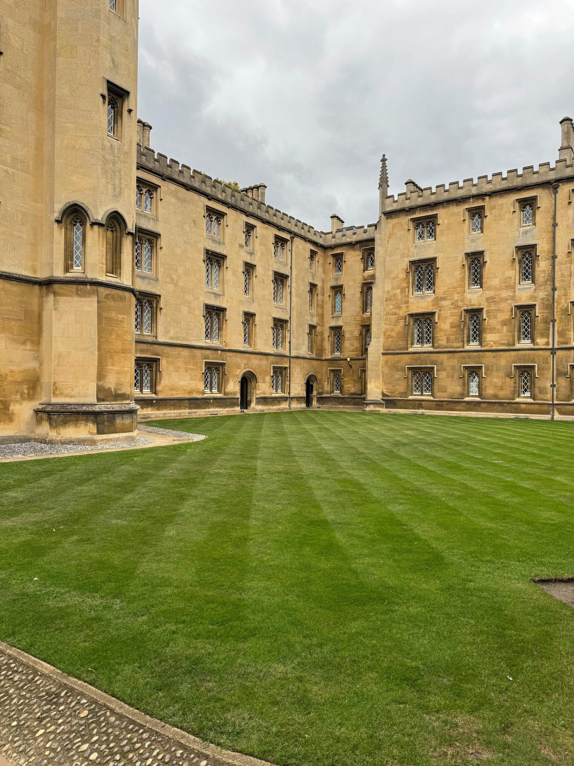 出國留學英文程度不到這標準？8個常見錯誤讓你難申請成功 [Study Abroad English Requirements: 8 Common Mistakes That Impact Your Application]