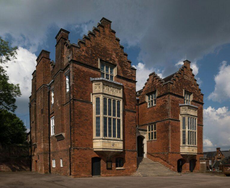 斗六英文補習班推薦｜2025年家長最常忽略的3大選擇誤區 [Top Douliu English Cram School Recommendations｜3 Most Overlooked Pitfalls For Parents In 2025]