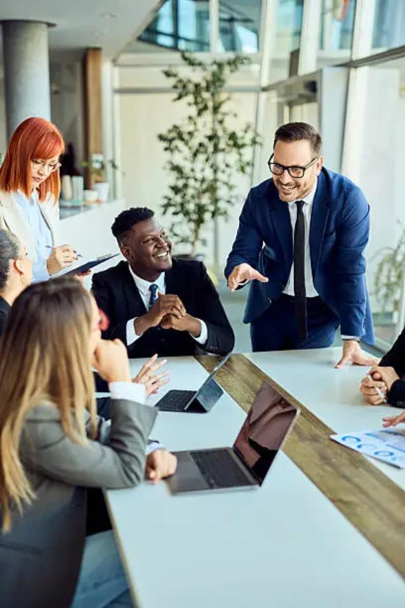 忙碌但充實英文怎麼說？6個常見表達用法與例句全攻略 (5)