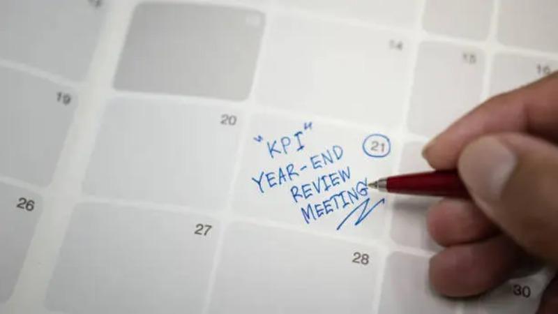 年終獎金英文怎麼說？5個常見用法及職場不踩雷注意事項 (1)