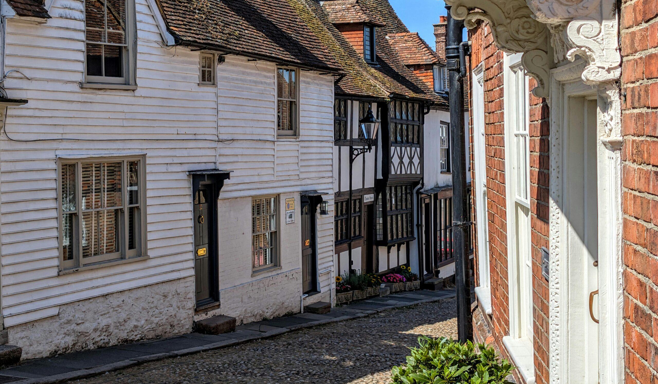 小聰明英文怎麼說？你一定要避免的5個常見錯誤用法 [How To Say '小聰明' In English? Top 5 Common Mistakes To Avoid]