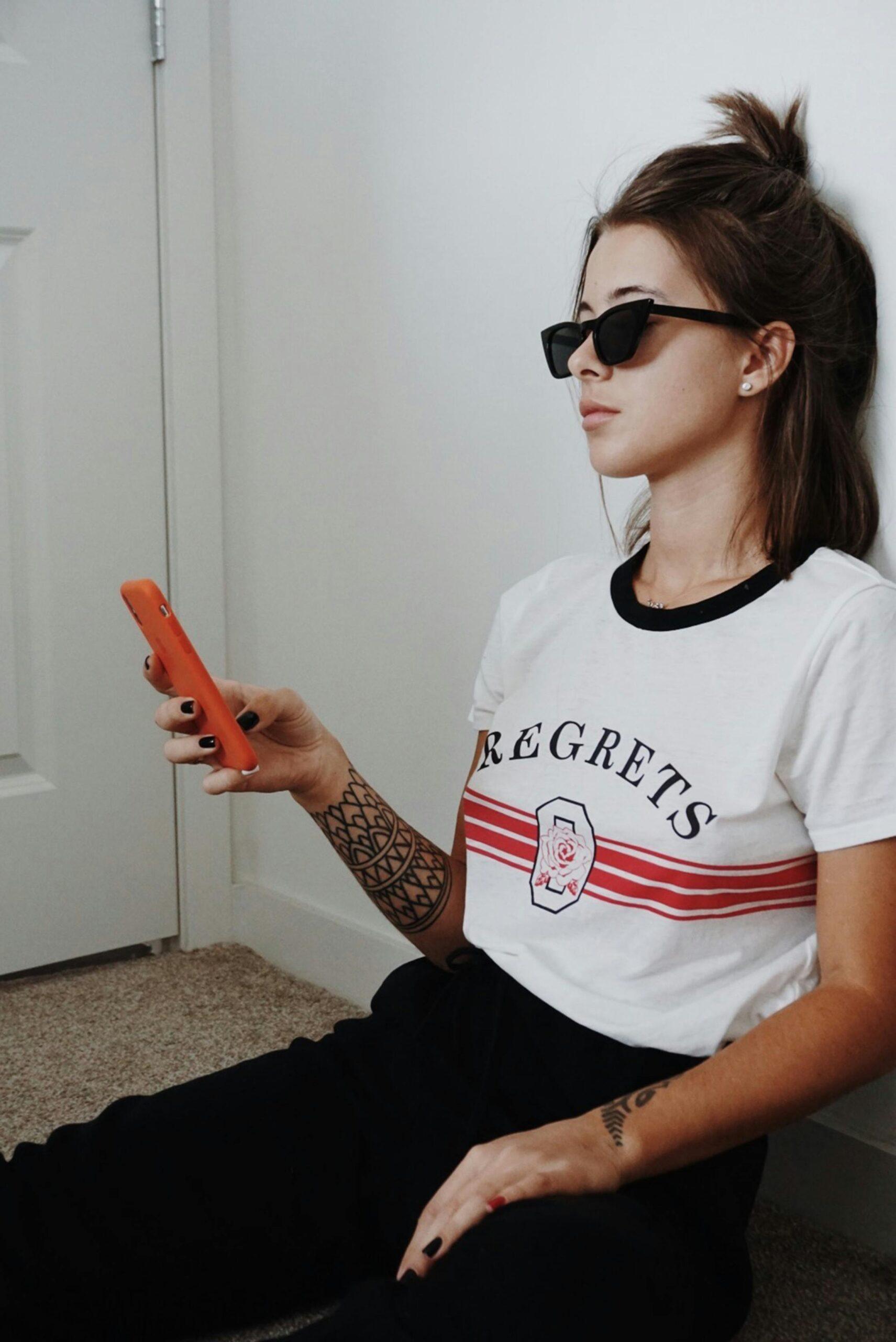 上衣英文怎麼說？5大常見用法與NG說法一次學會 [How To Say 'Shirt' In English? 5 Common Usages And Easy Mistakes To Avoid]